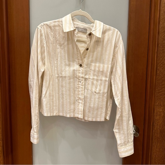 Everlane Tops - NWOT Everlane Cropped Boxy Shirt
